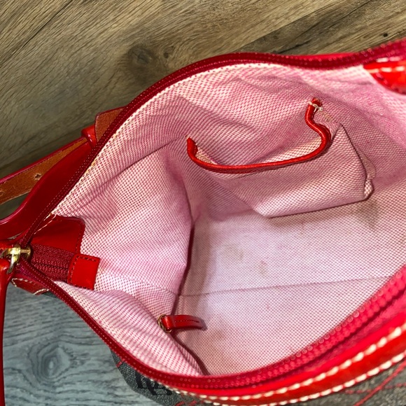 Dooney & Bourke Signature Shoulder Purse - Picture 8 of 10